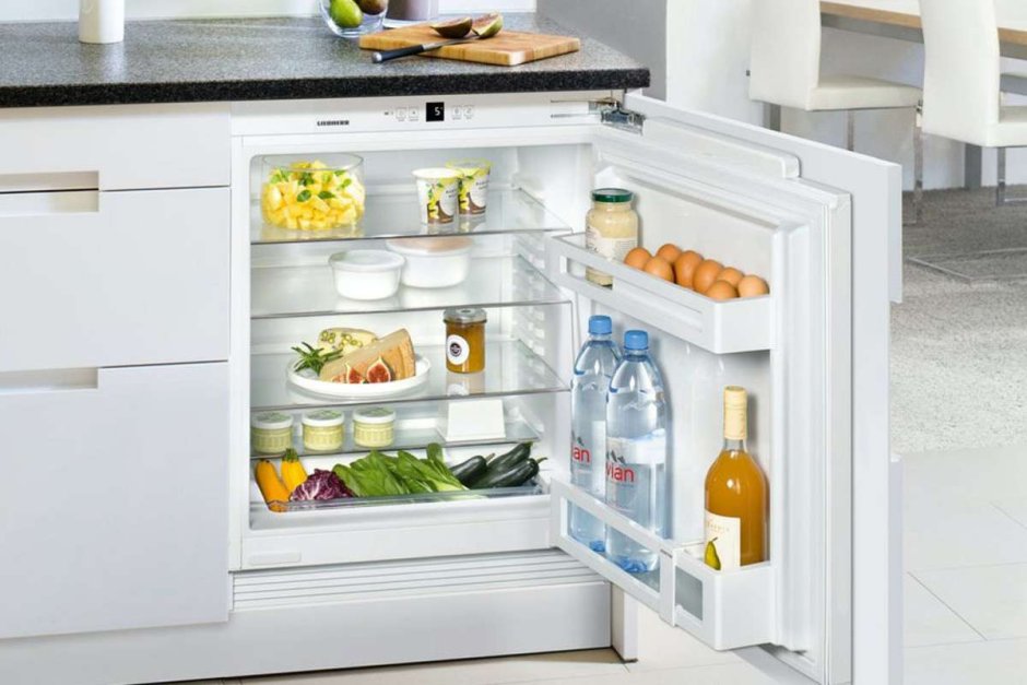Разделочный стол с холодильником