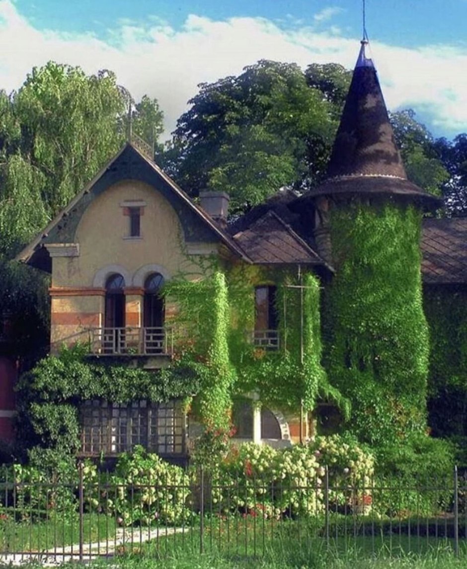 Викторианский дом ведьмы