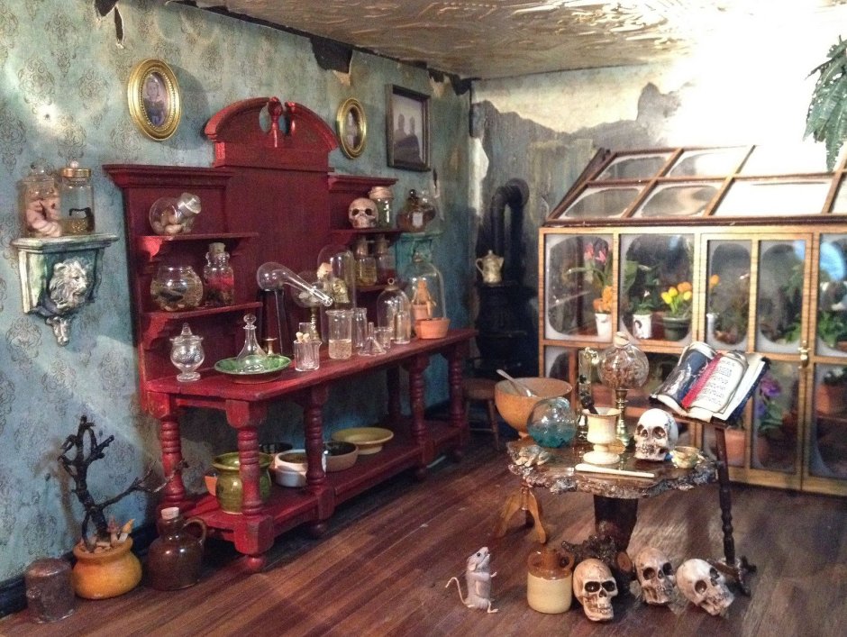 Домик ведьмы обстановка