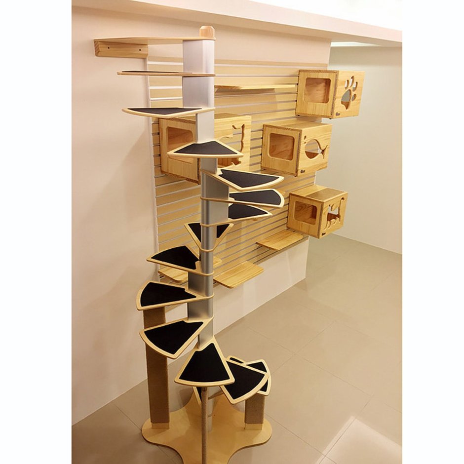 Спиральная лестница для кошек