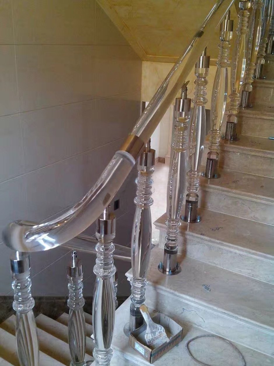 Балясины из железа для лестницы