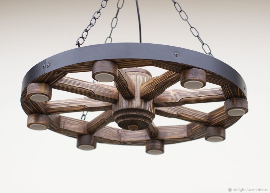 Светильники под старину из колеса телеги