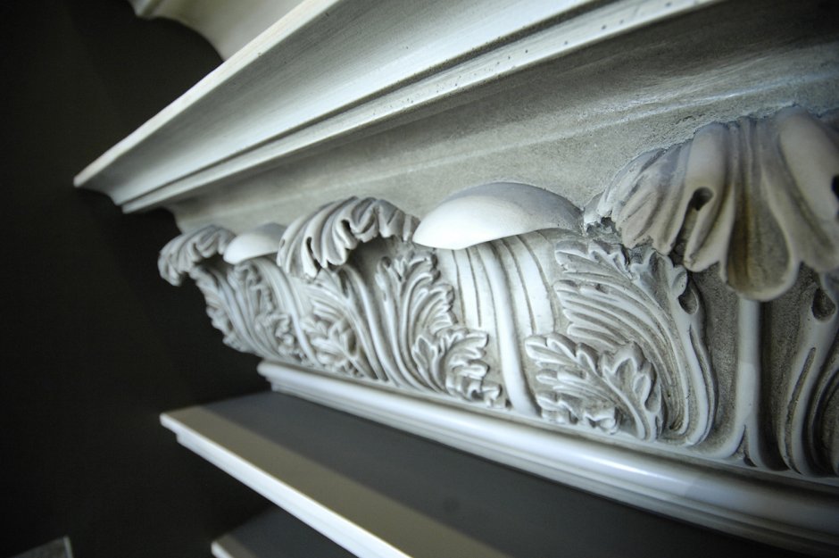 Kv522 гипсовый карниз с декором – h150x110мм