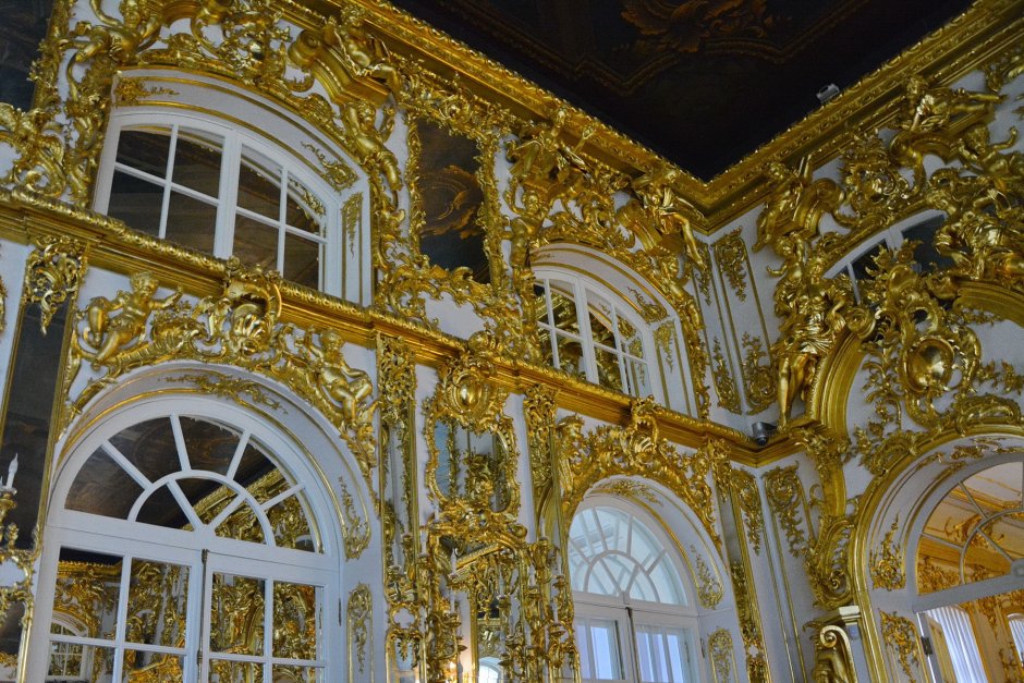 Светлая галерея Екатерининского дворца