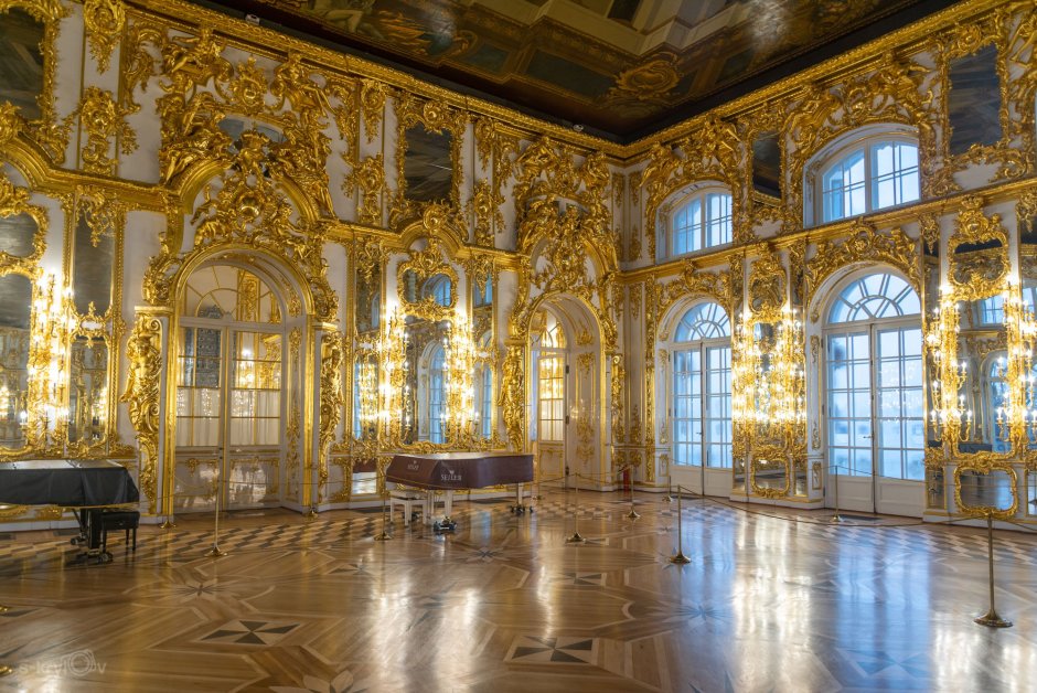 Петродворец Екатерининский дворец