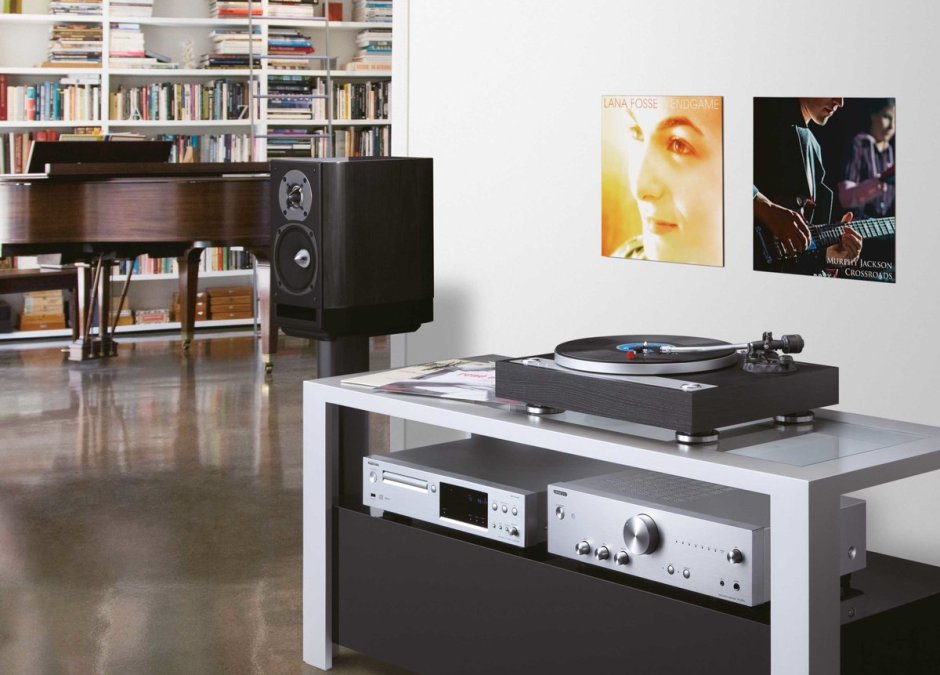 Проигрыватель Onkyo 1050