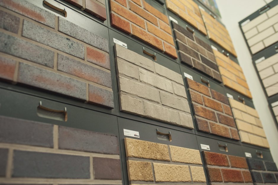 Отделка домов под камень