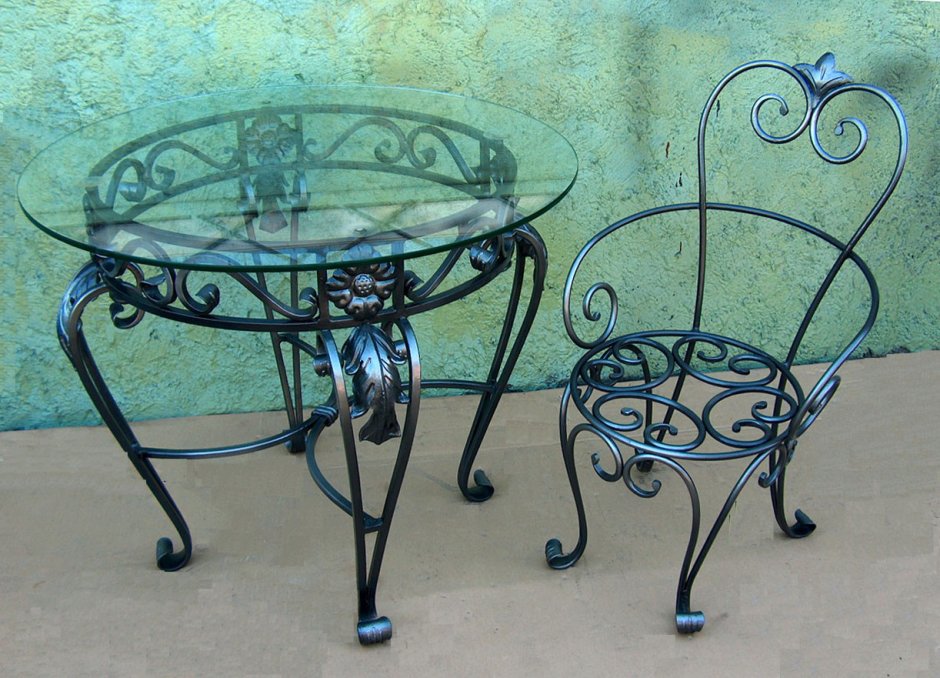 Стол с ковкой 80 140