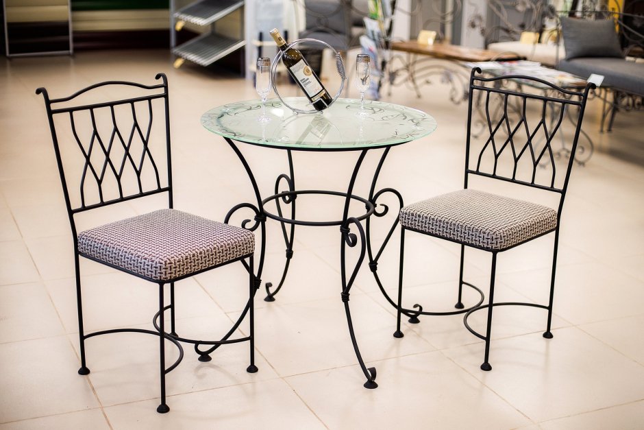 Кованый столик