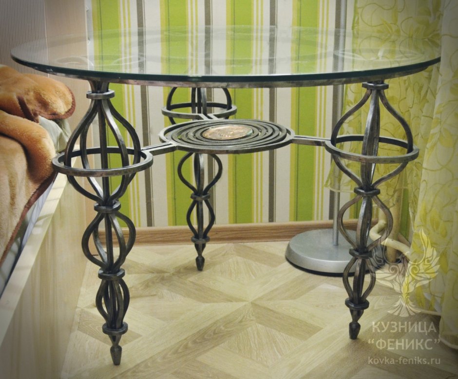 Кованые столы