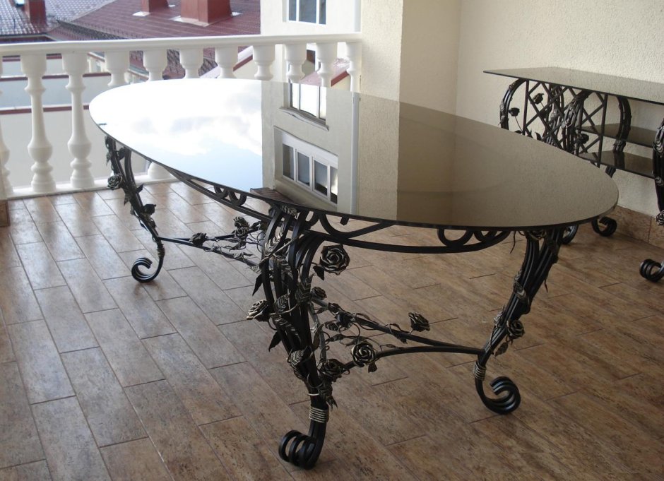Кованый столик