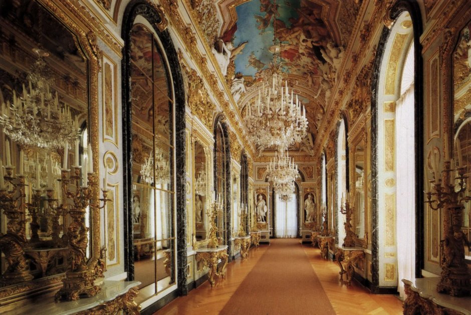 Neuschwanstein внутри
