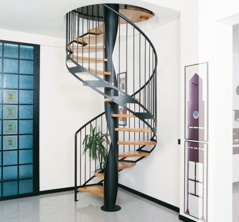 Винтовая лестница стильная