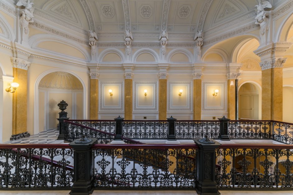 Юсуповский дворец в Санкт-Петербурге Белоколонный зал