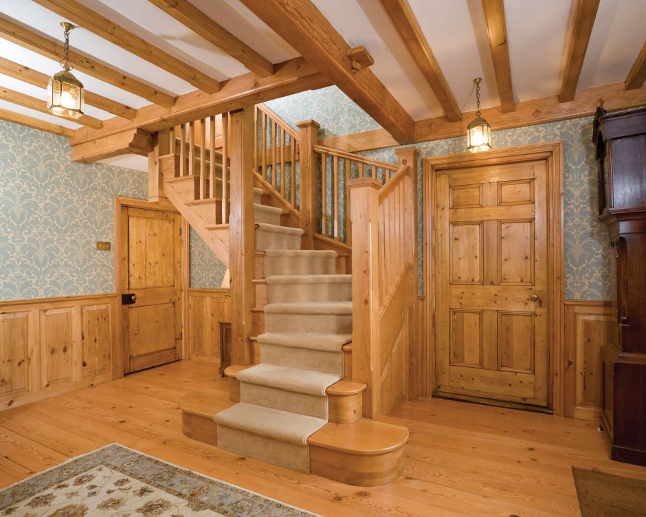 Кованые лестницы в деревянном доме