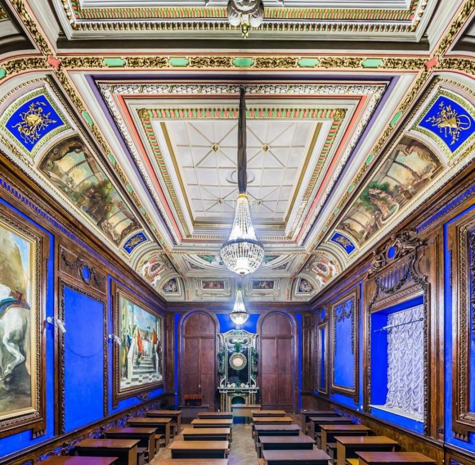 Юсуповский дворец лестница