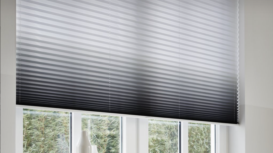 Шторы жалюзи Luxaflex