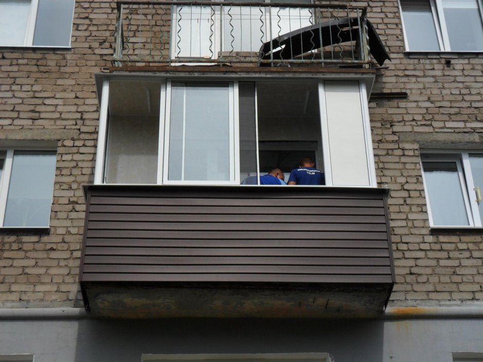 Сайдинг для наружной отделки балкона
