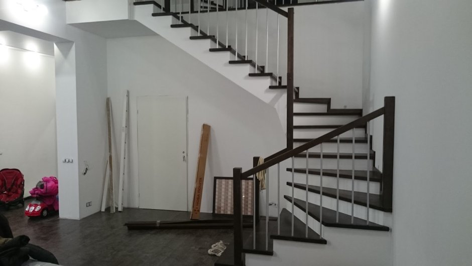 Зашитая лестница на металлическом каркасе