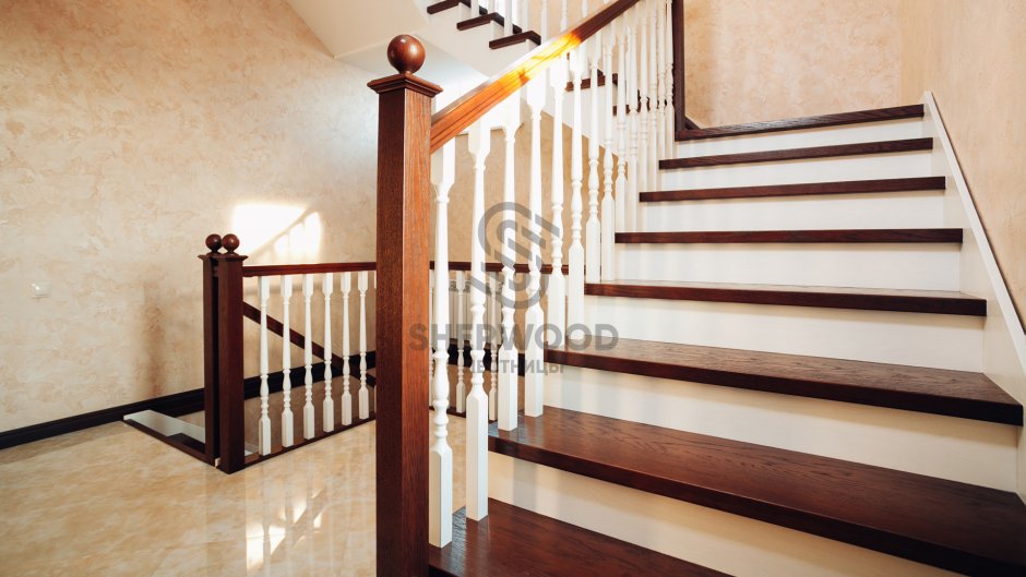 Красивые деревянные лестницы