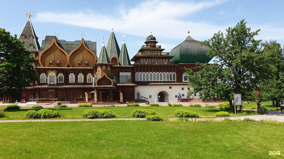 Дворец Алексея Михайловича в Коломенском фото