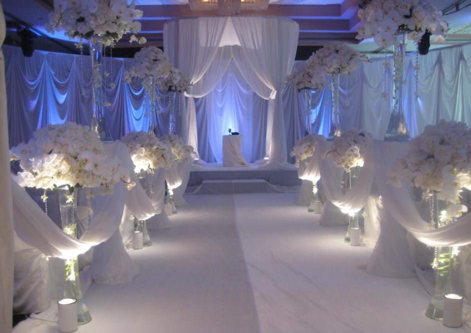 Шикарный свадебный зал