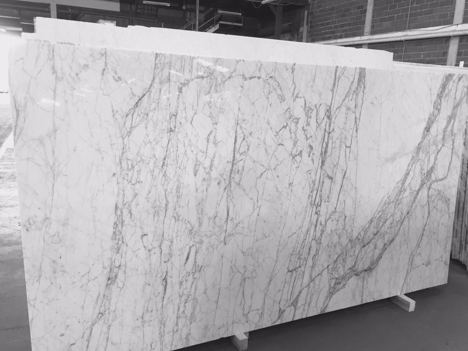 Статуаретто мрамор слэб