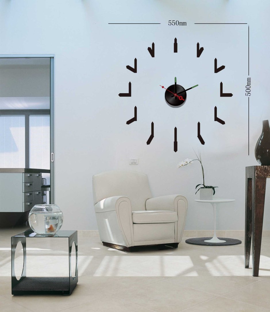 Как правильно повесить часы на стену в зале
