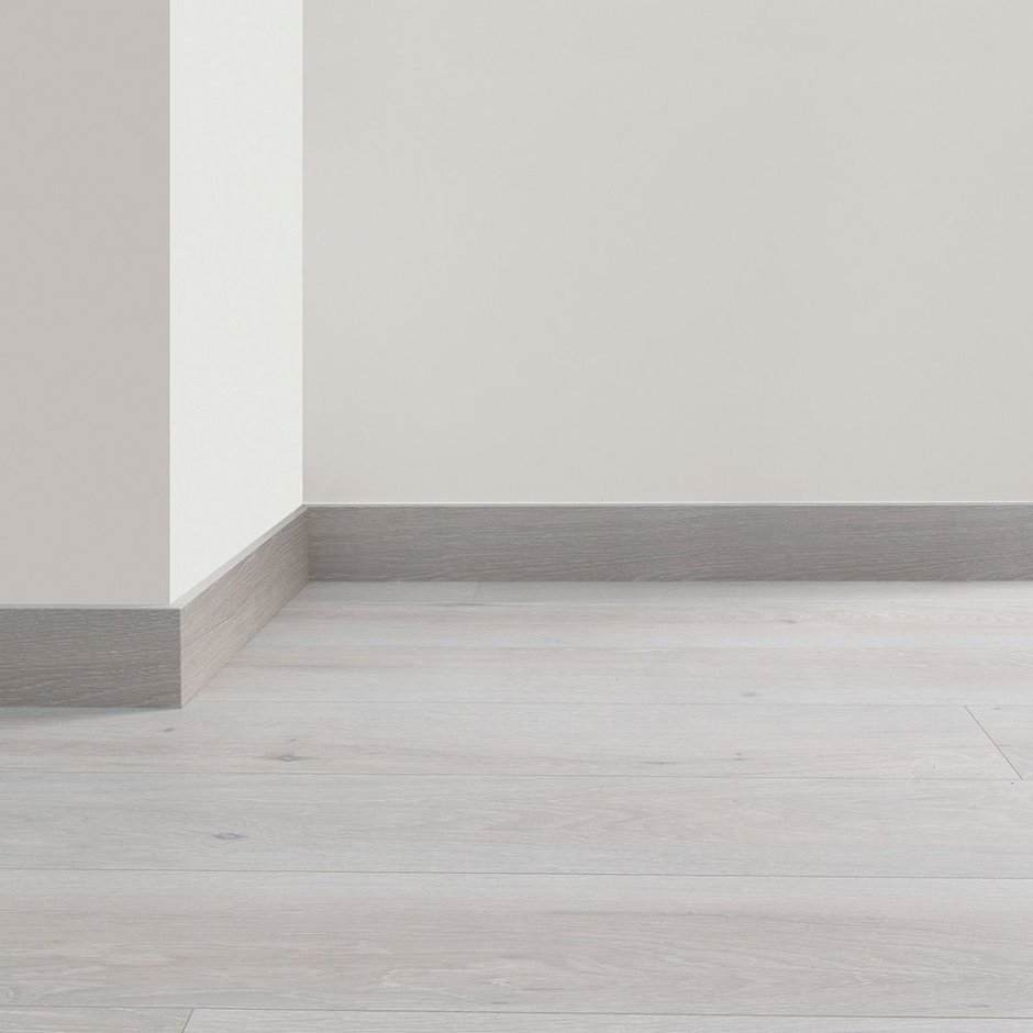 Плинтус quick-Step qsflexskrpv700 flexible Paint Skirting