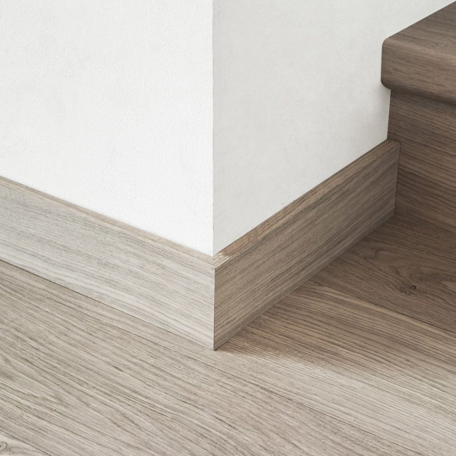 Плинтус плинтус quick Step шпон QSWPPSKR 80х16х2400/ 01626