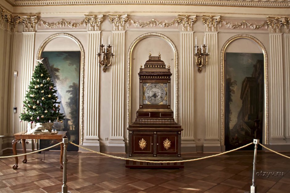 Меншиковский дворец в Санкт-Петербурге интерьеры