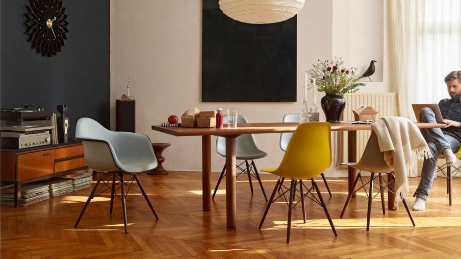 Стул Eames интерьер столовой