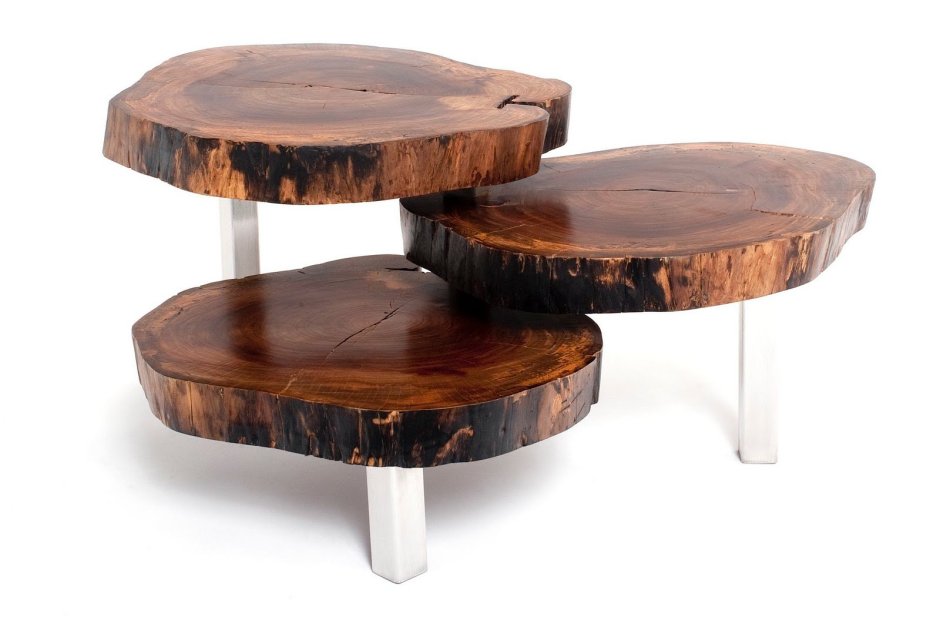 Современный столик из сруба дерева