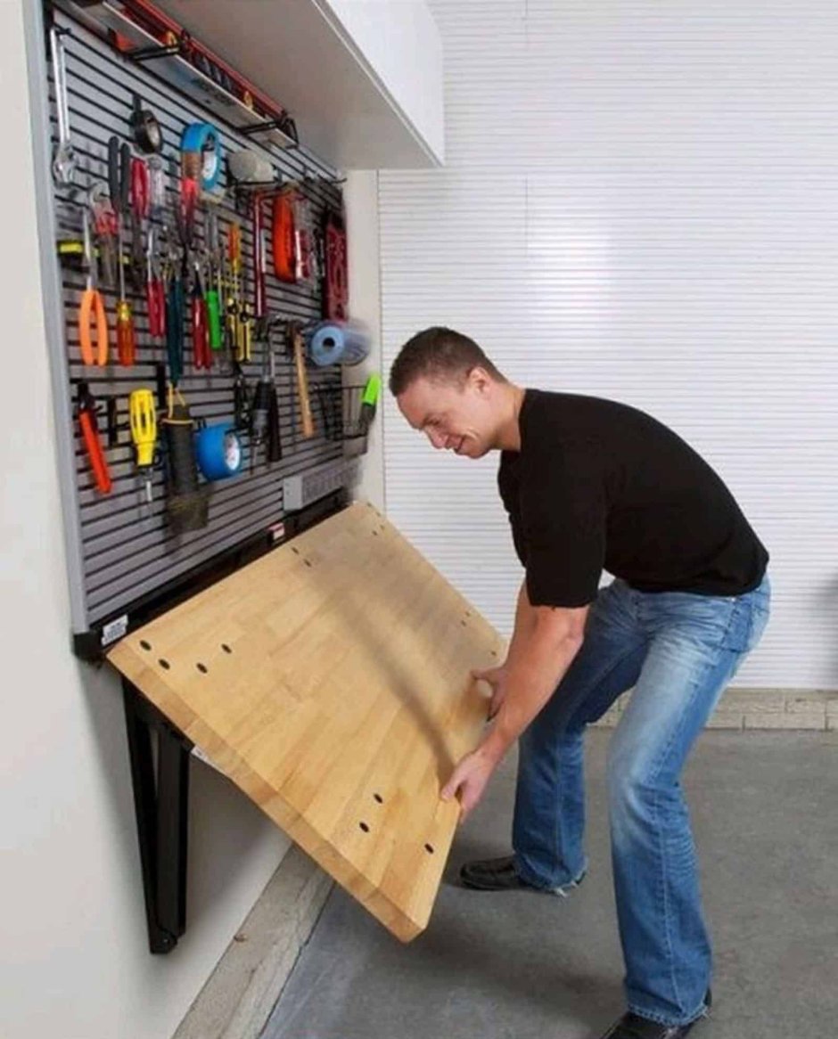 DIY Wall Folding workbench
