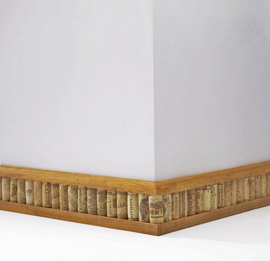 Плинтус Vynaflex Wood Skirting
