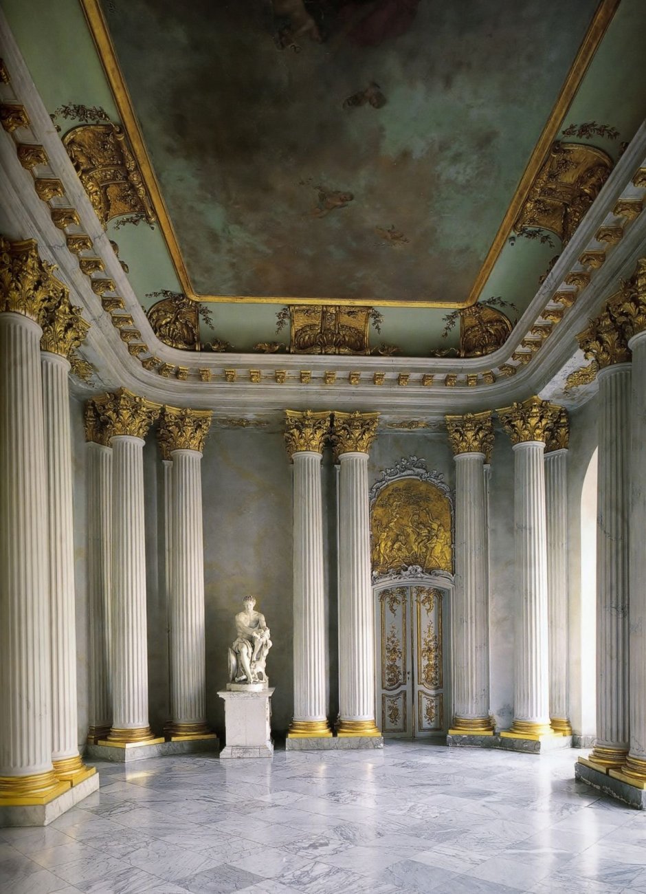 Мраморный зал дворец Сан Суси