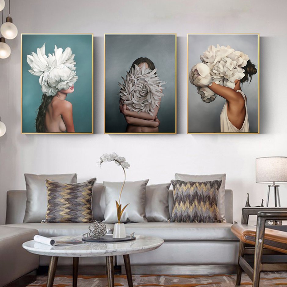 Картины Эми Джадд в интерьере гостиной