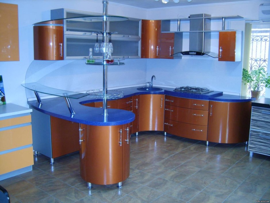 Круглая кухня