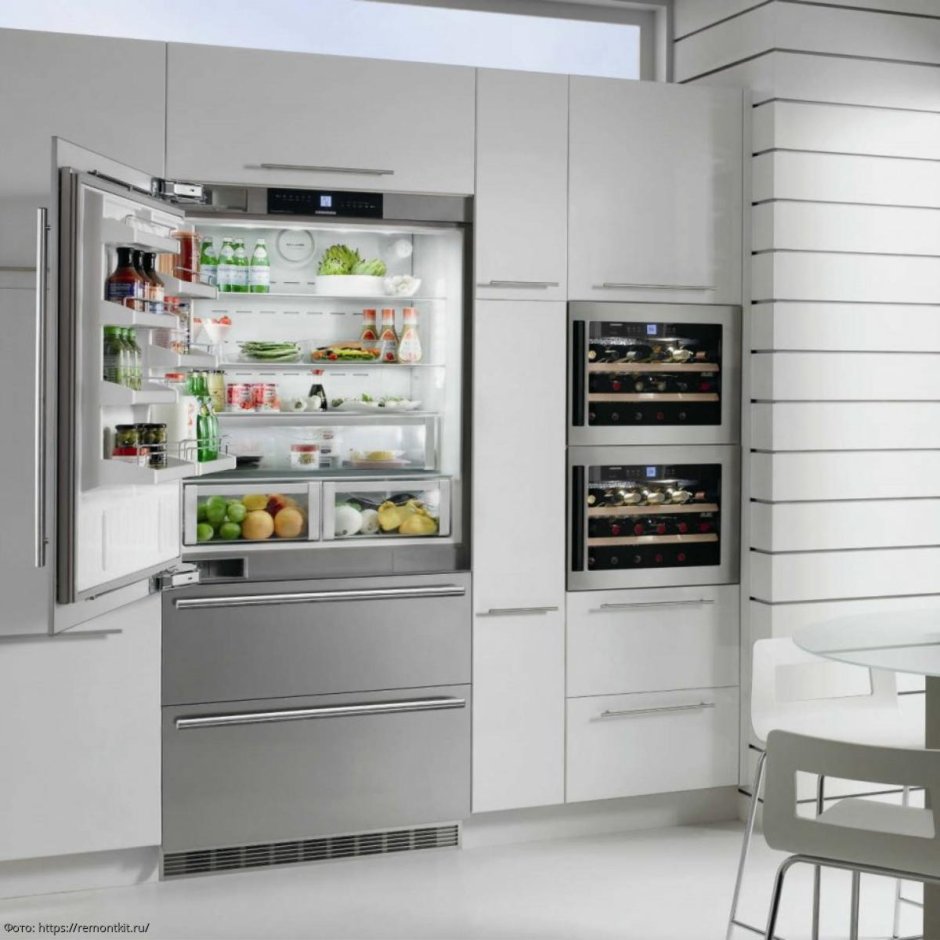 Встраиваемый холодильник Liebherr ECBN 6156 PREMIUMPLUS BIOFRESH NOFROST