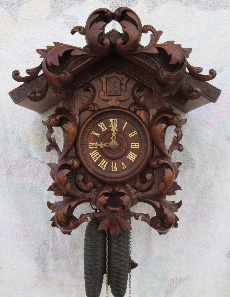 Часы Антикварные на ЕВАУ настенные 1930