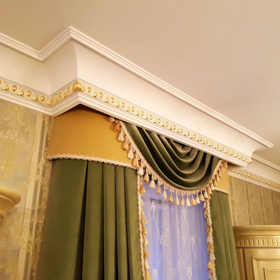 Карниз в гостиную современные