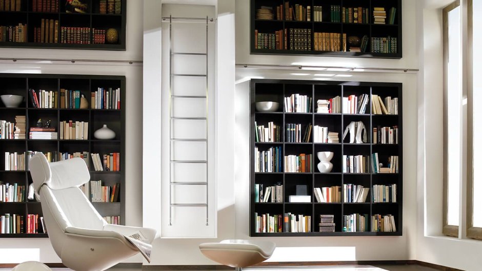 Лестница для книжных стеллажей