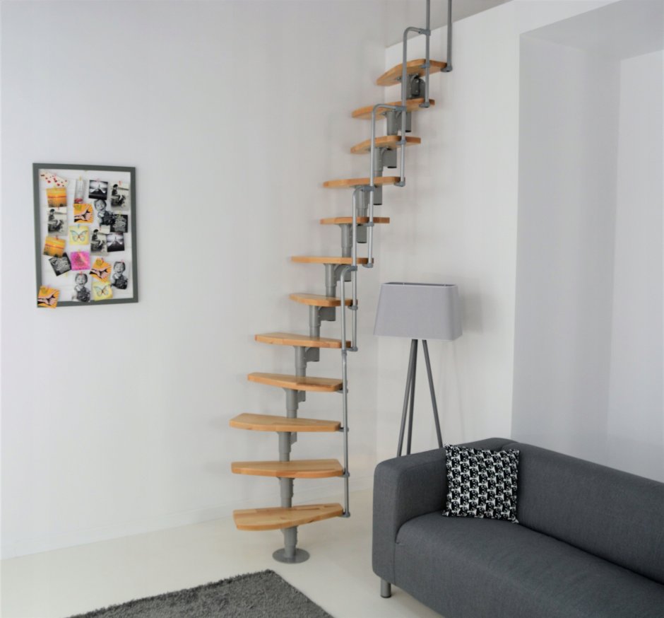 Лестница с убирающимися ступенями