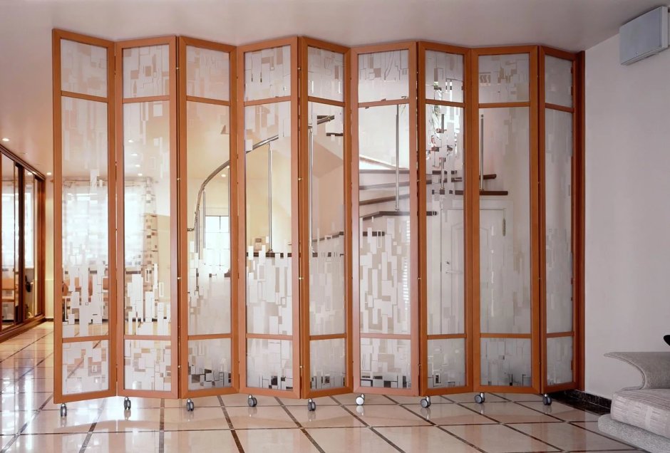 Раздвижная перегородка Волховец