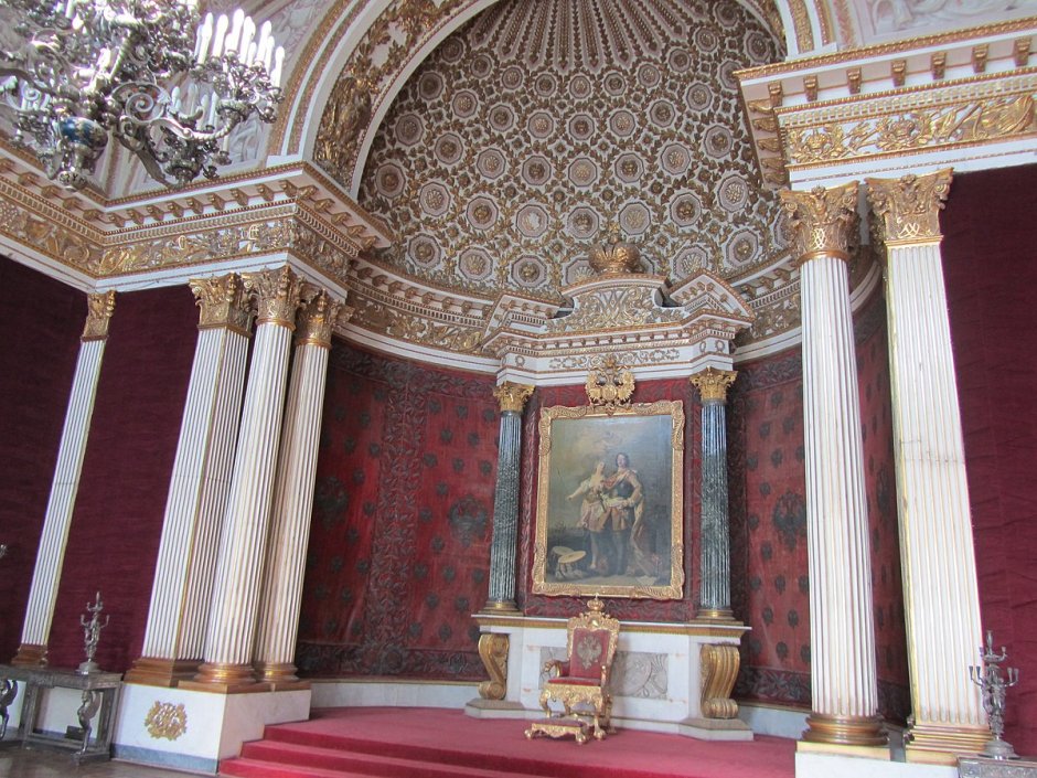 Ионические колонны дворец Петербург