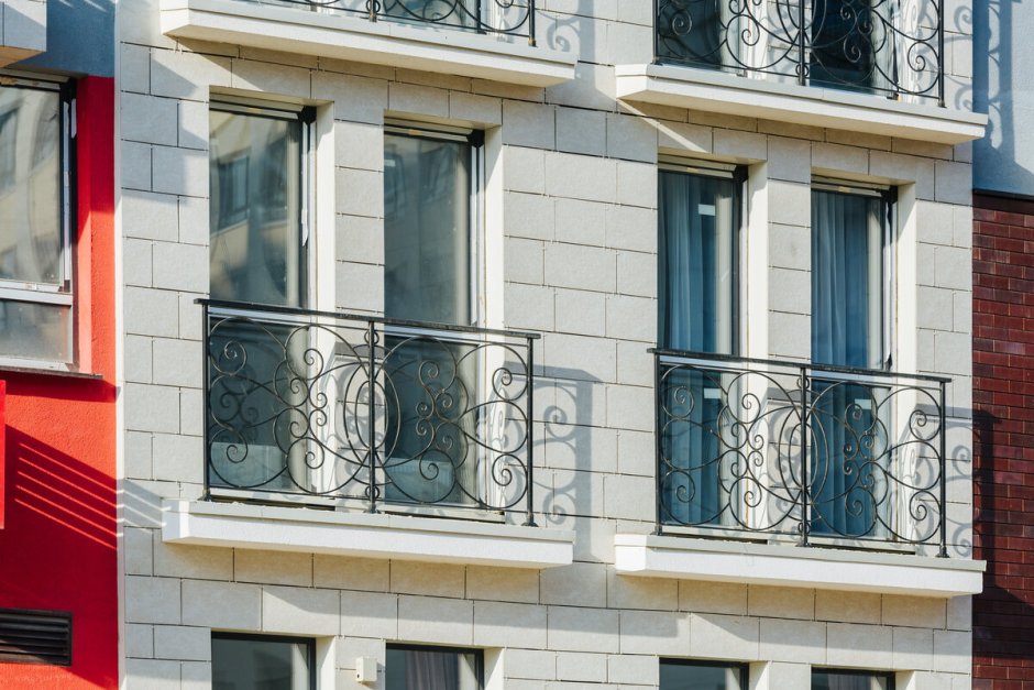 Французский балкон в пике