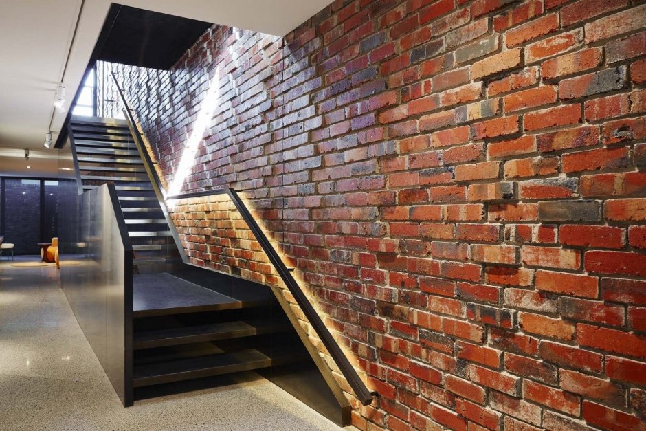 Офисная лестница в стиле лофт