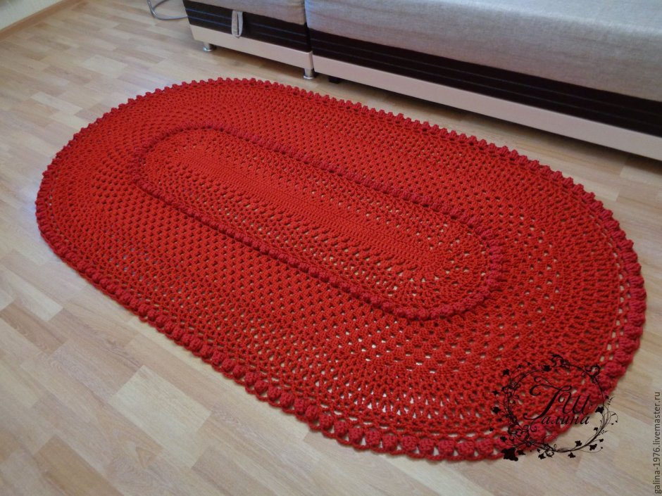 Овальный коврик из полиэфирного шнура