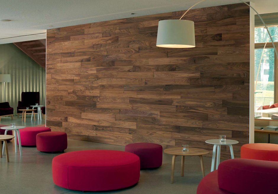 Рейки в интерьере офиса