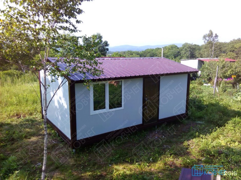 Сарай из профнастила